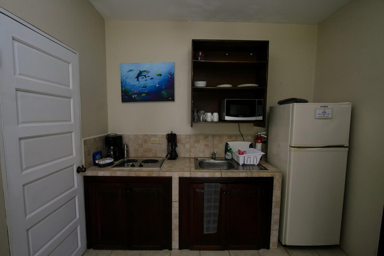 Jan'S Hotel Caye Caulker Bagian luar foto