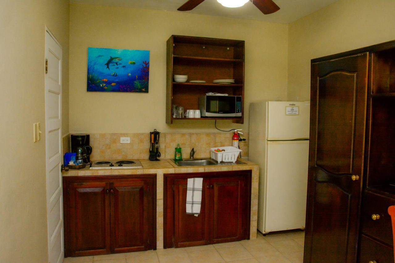 Jan'S Hotel Caye Caulker Bagian luar foto